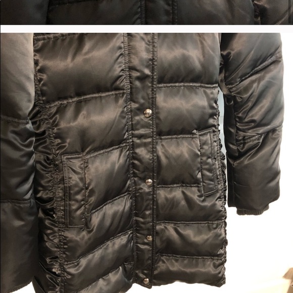 Guess Down Puffer Coat - Picture 4 of 6